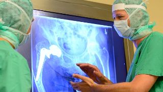 Röntgenbild- Ortho