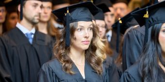 Absolvent:innen des 13. Jahrgangs des ACH