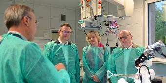tag_der_offenen_tuer_op_fuehrung