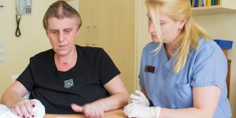 Aphasietherapie in der Sprachttherapie