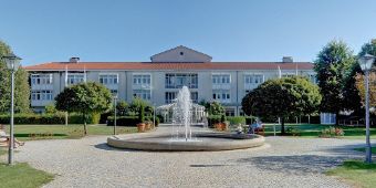 Außenansicht Asklepios Stadtklinik Bad Tölz