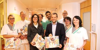 asklepios-stadtklinik-verteilt-lions-club-adventskalender-an-alle-mitarbeiter asklepios-stadtklinik-verteilt-lions-club-adventskalender-an-alle-mitarbeiter