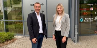 Begrüßung Dr. Lienhard Bild: Begrüßung Dr. Lienhard