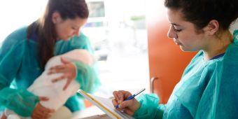 Einarbeittungskonzept Neonatologie Foto Neonatologie