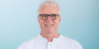 Bild: Portraitfoto von Dr. Jörn Vollraht