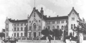Klinik am alten Standort Max-Brauer-Allee