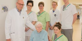 Geriatrie 100 Jahre Geriatrie 100-jährige Patientin