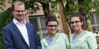 Drei neue Auszubildende an der Asklepios Orthopädischen Klinik Lindenlohe