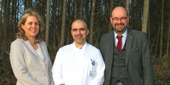 Bild: Dr. Dagmar Federwisch, Anas Suliman, Dr. Gunther Claus