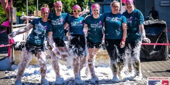 Damen Team - Asklepios Psychiatrie Langen beim Muddy Angel Run