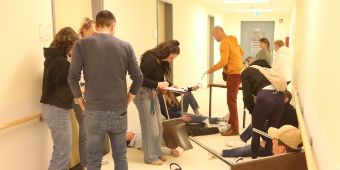 Das Motiv zeigt ein Notfallszenario