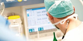 Anästhesist im OP Anaesthesist