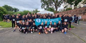 Das Bild ist ein Gruppenbild der Marathonstaffel 2024