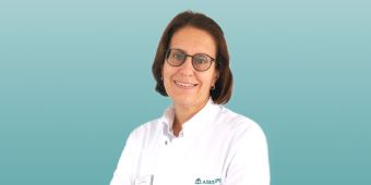 Das Bild zeigt ein Porträt von Dr. Karin Münzer, Chefärztin Innere Medizin