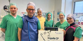 202501_Team nach erfolgreicher OP beim ersten Patienten