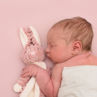 Louisa Irma Thea