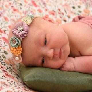 Yuna Lou