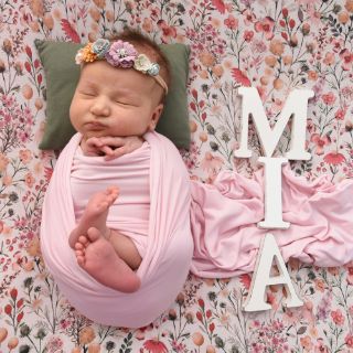 Mia