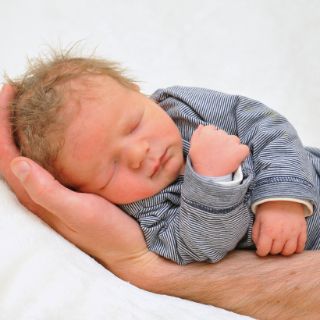 Oskar Theo