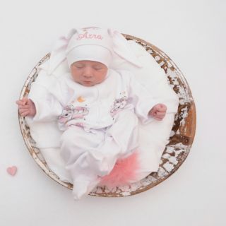 Azra