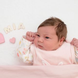 Mia