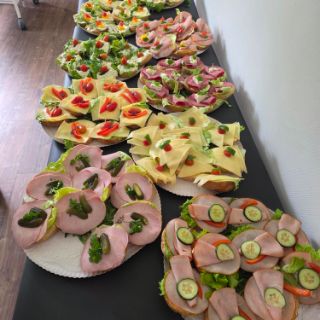 Eroeffnung_aerztestuetzpunkt_orthpaedie_Catering