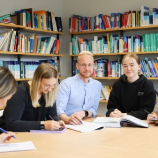 Bibliothek