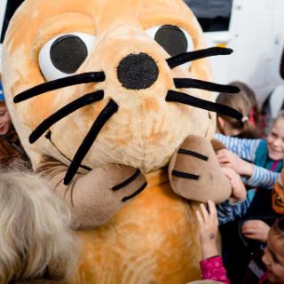 Kinder mit der Maus
