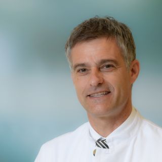 Chefarzt Orthopädie, Unfall- und Wirbelsäulenchirurgie