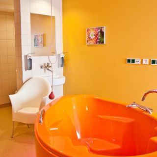 Wanne für Wassergeburten