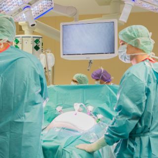 Bild: OP Team Dr. Albrecht