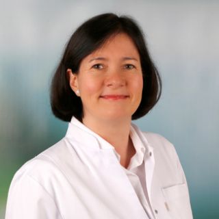 Dr. med. Beatrice Amaya Carmona