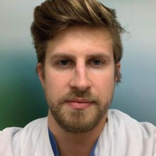 Dr. med. Julian Christov