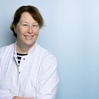 Dr. Alexandra Kunze