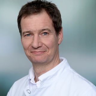 Dr. Torsten Kruip