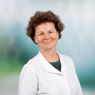 Dr. med. Lore Höfer