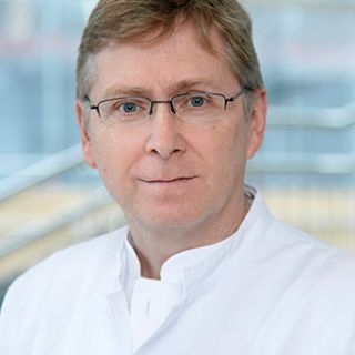 Dr. med. Ulrich Lange
