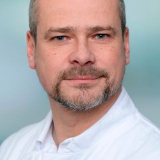 Dr. Thorsten Kuhlmann