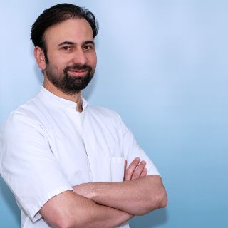 Dr. med. Shakir Ullah