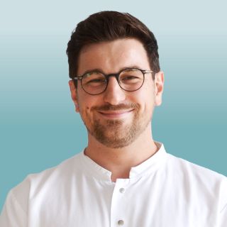 Aaron-Bennett Hakim-Meibodi