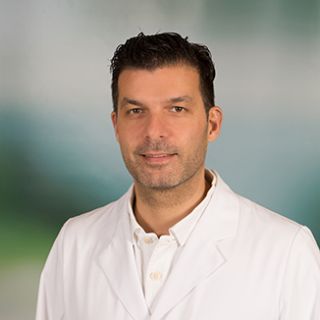 Dr. med. Ramin Sadighi