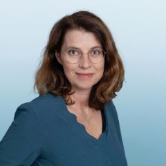 Ärztliche Direktorin, Dr. med. Marcella Altherr, Chefärztin der Psychosomatik Hier war ein Bild: Ärztliche Direktorin, Dr. med. Marcella Altherr