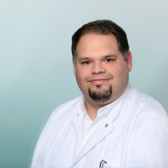 Das Bild zeigt Radiologie-Chefarzt Alexander Steinmetz