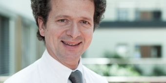 Priv.-Doz. Dr. Ulrich Schaudig, Chefarzt der Augenklinik in der Asklepios Klinik Barmbek 