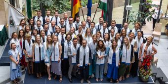 Diplomverleihung an die Studierenden des 11. Jahrgangs des Asklepios Campus Hamburg