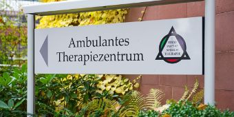 eingang-schild-atz Eingang ATZ