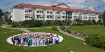 Luftaufnahme-mitarbeiter