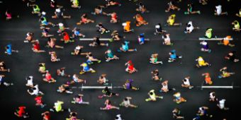 Regel befolgen, effektiv trainieren Läufer beim Marathon