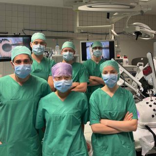 Semmelweis Robotic Surgery Summer School