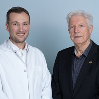 Hier war ein gemeinsames Bild von: Dr. Putinica und Prof. Obhof